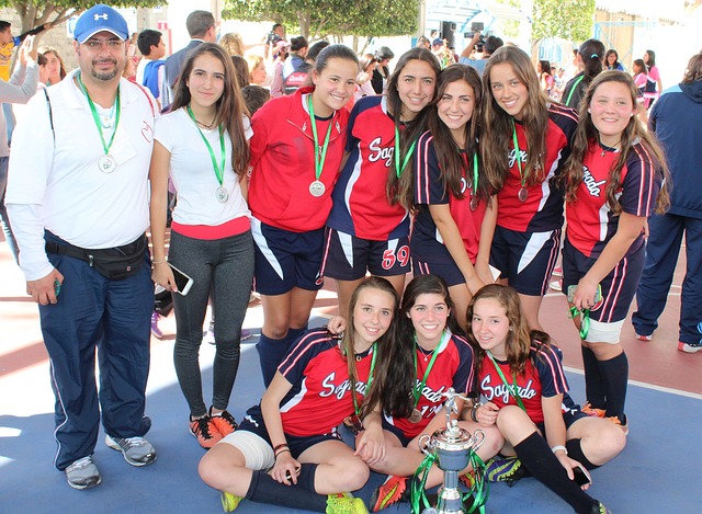 两人却在一 两人却在一